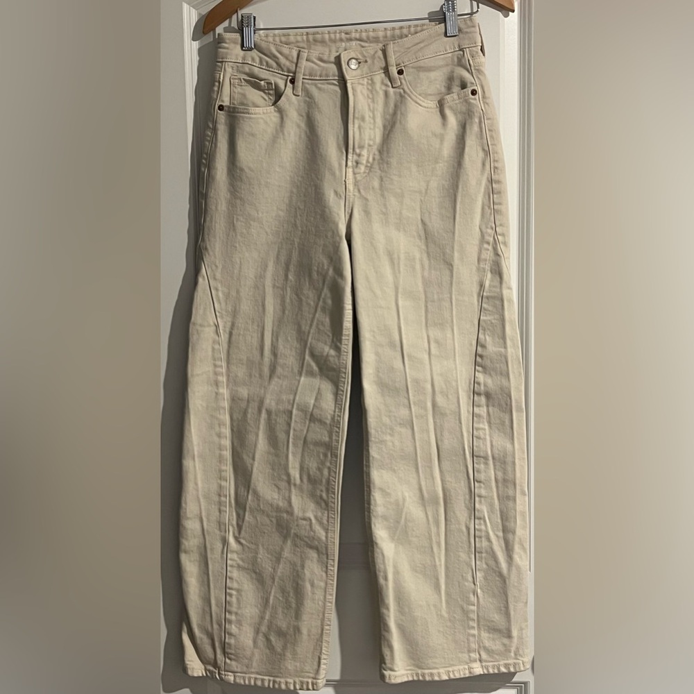 Old Navy Extra High Rise Wide Leg Khaki Jeans Classic Office Going Out Sz 4